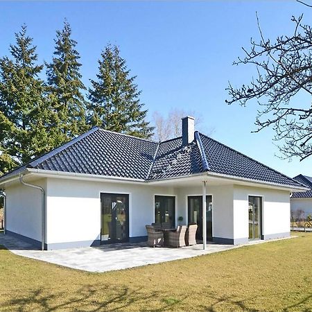Ferienhaus Zirchow 4 Bagian luar foto
